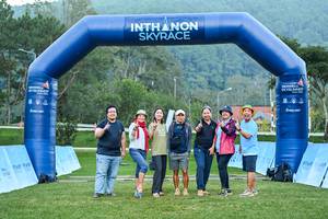 BIB: 
                            <button type="button" onclick="openModal(25033846)" class="btn btn-primary btn-sm float-right btn-popup" data-toggle="modal" data-target=".modal-high-quality">
                        <i class="fas fa-shopping-cart"></i> ใส่ตะกร้า
                    </button>
                                            <button type="button" onclick="isThisMe(25033846, true)" class="btn btn-success btn-sm float-right btn-popup btn-isme hidden" data-toggle="tooltip" data-placement="bottom" title="นี่คือรูปของคุณใช่ไหม คลิกที่นี่เพื่อเอาเข้าอัลบั้ม">
                        <i class="fas fa-plus"></i> เพิ่มเข้าอัลบั้ม
                    </button>
                    <button type="button" onclick="isThisMe(25033846, false)" class="btn btn-warning btn-sm float-right btn-popup btn-isnotme hidden">
                        <i class="fas fa-ban"></i> นำออกจากอัลบั้ม
                    </button>